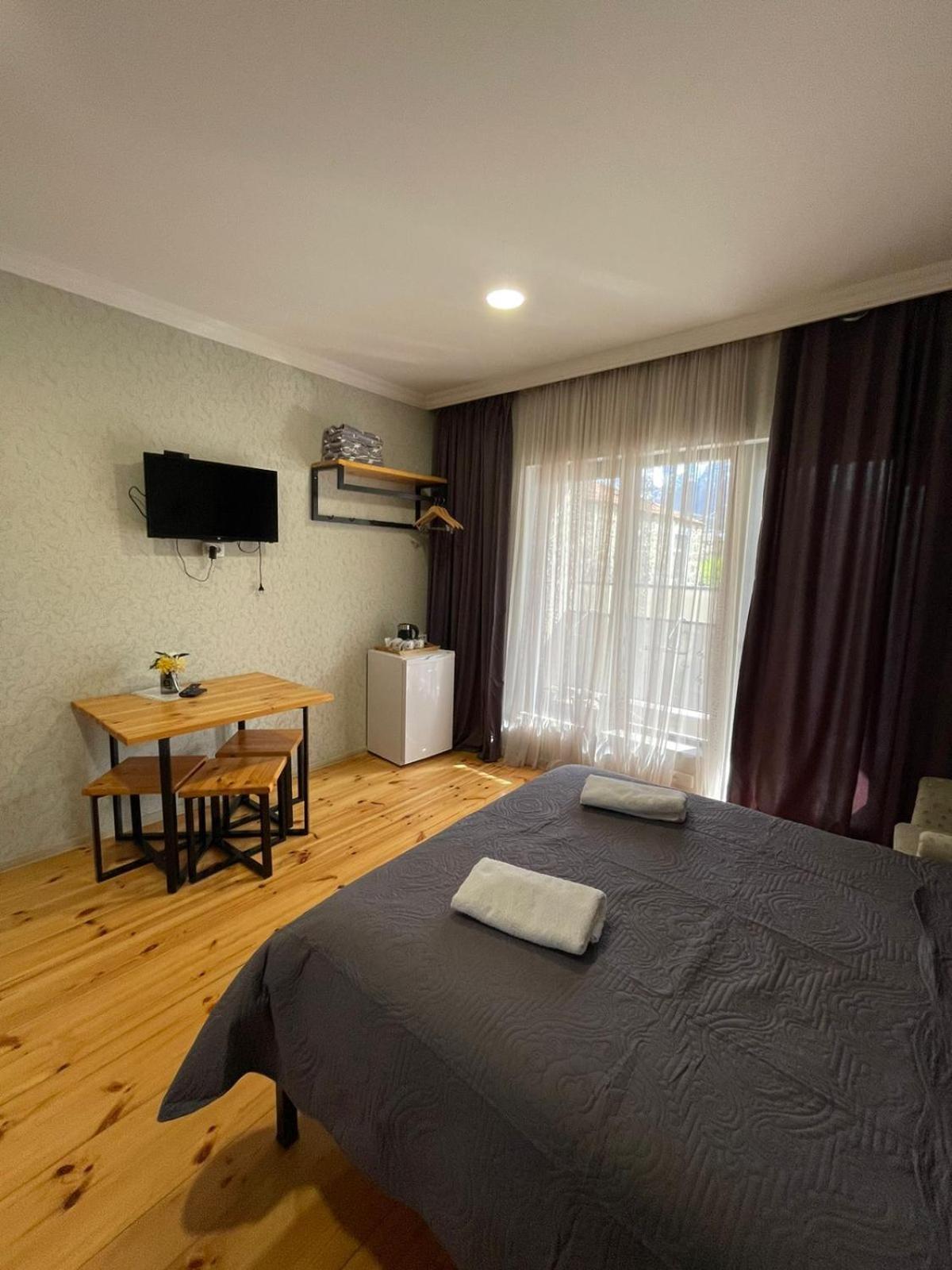 Bibo'S Kokhi Guesthouse Kazbegi Exteriör bild